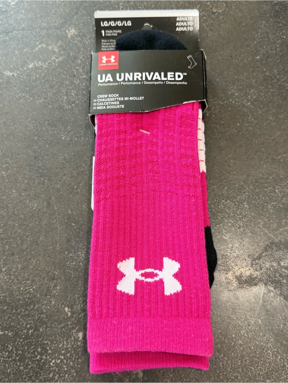 UA NWT 2017 Unrivaled Crew Socks Magenta/Hot Pink w/White Logo Sz Men’s Lg